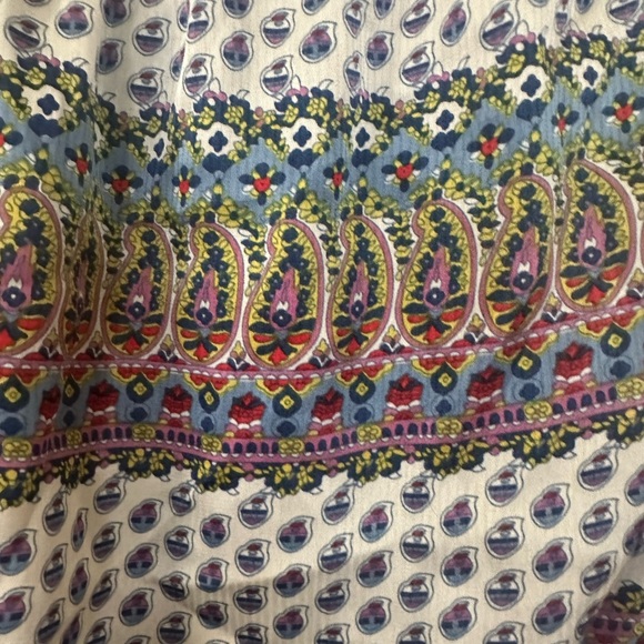 Top - Picture 2 of 3